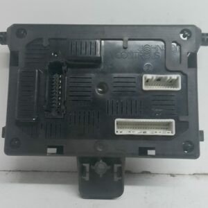 CAJA RELES / FUSIBLES RENAULT CLIO III 20 Aniversario REFERENACIA: 8200343733