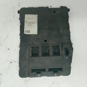 CAJA RELES / FUSIBLES | RENAULT MEGANE II BERLINA 5P (2002-2009) * | 8200306434